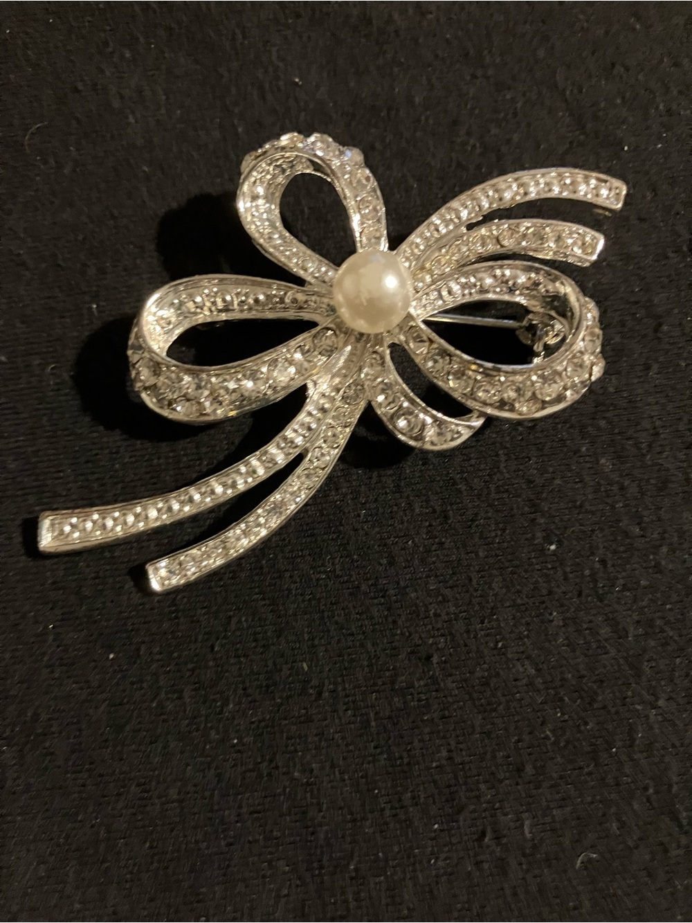 Rhinestone Bow Brooch with Pearl Center - Silver Tone